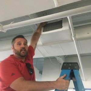 Meet your Posher, Kevin